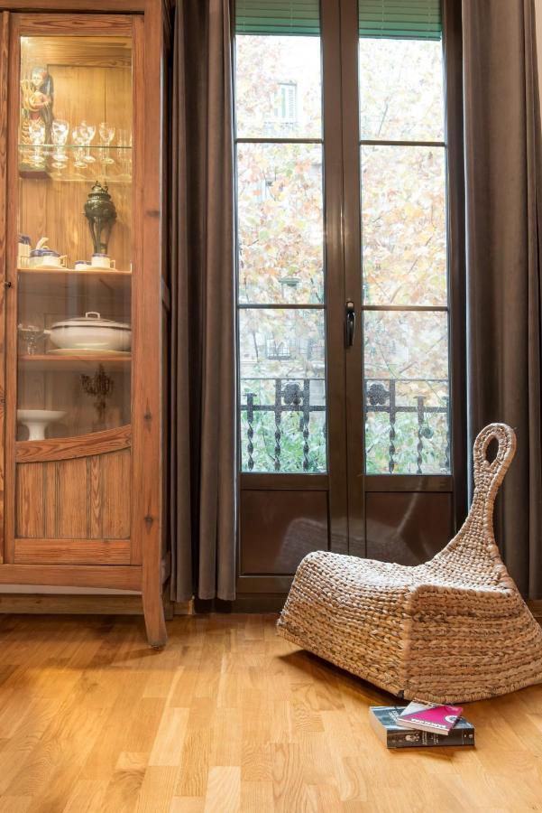 Art Nouveau Apartment Barcelona Luaran gambar