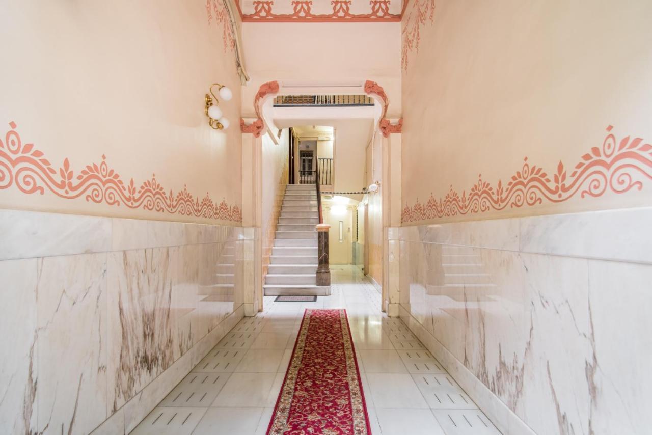 Art Nouveau Apartment Barcelona Luaran gambar